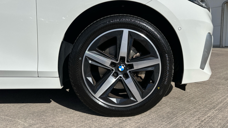 BMW 2 Series 220i MHT Luxury 5dr DCT [Tech Plus Pack] Petrol Hatchback